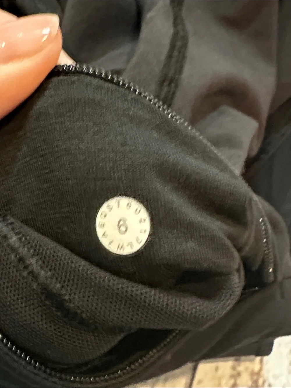 lululemon athletica lightweight layered